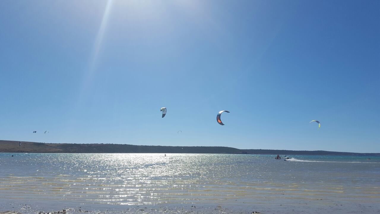 Kiteboard on the sand